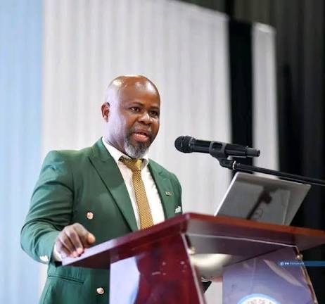 Hon. Letlhogonolo Barongwang addressing an audience